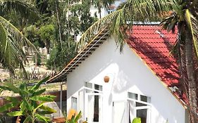 Timothe Beach Bungalow