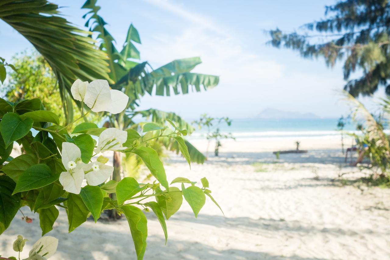 Timothe Beach Bungalow Song Cau Exterior photo